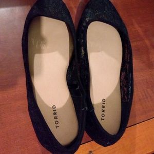 Torrid lace flatts